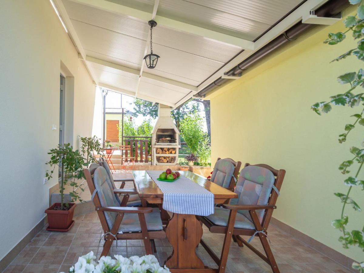 Holiday Home Branka By Interhome Stinjan Luaran gambar